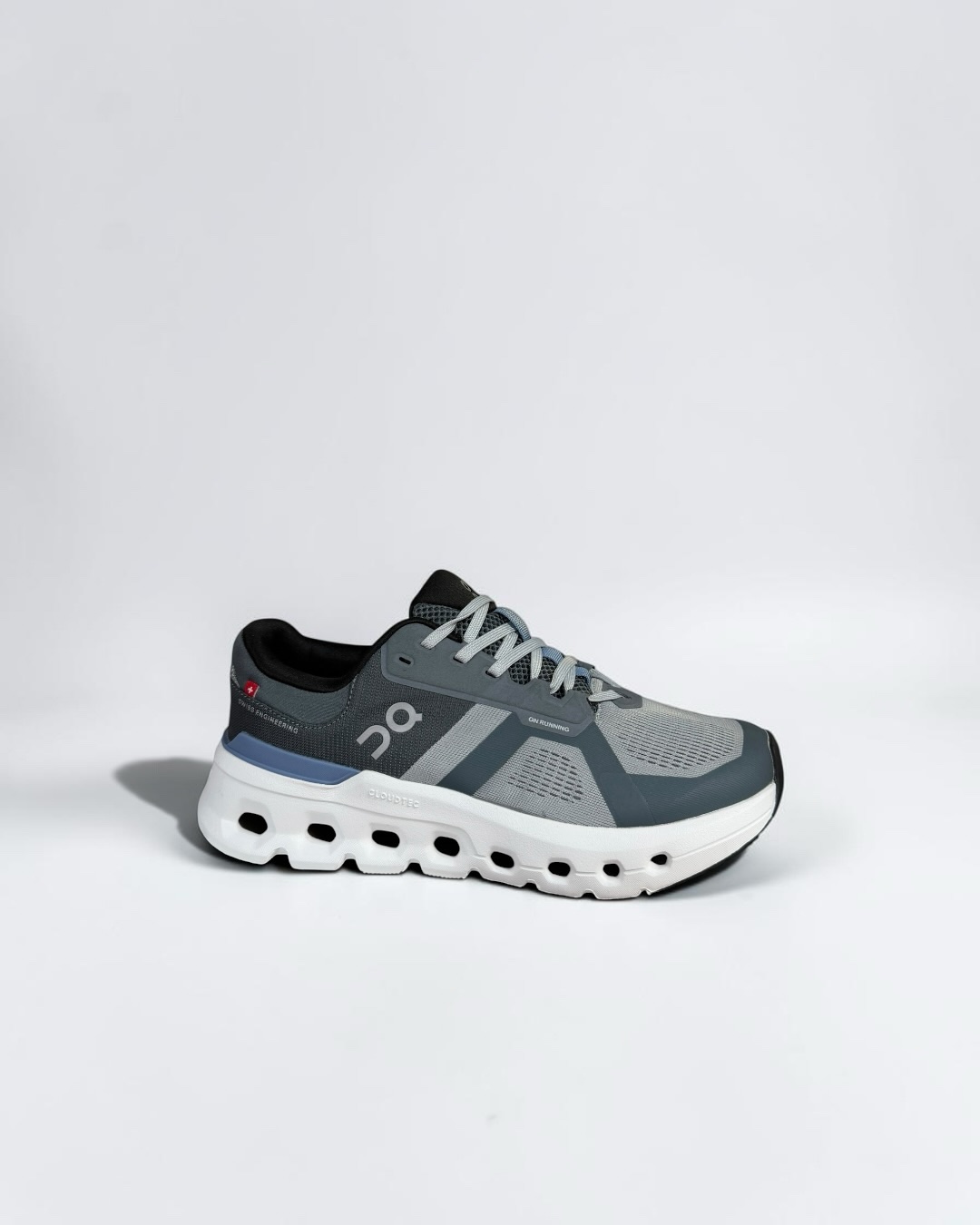 On Cloudrunner 2