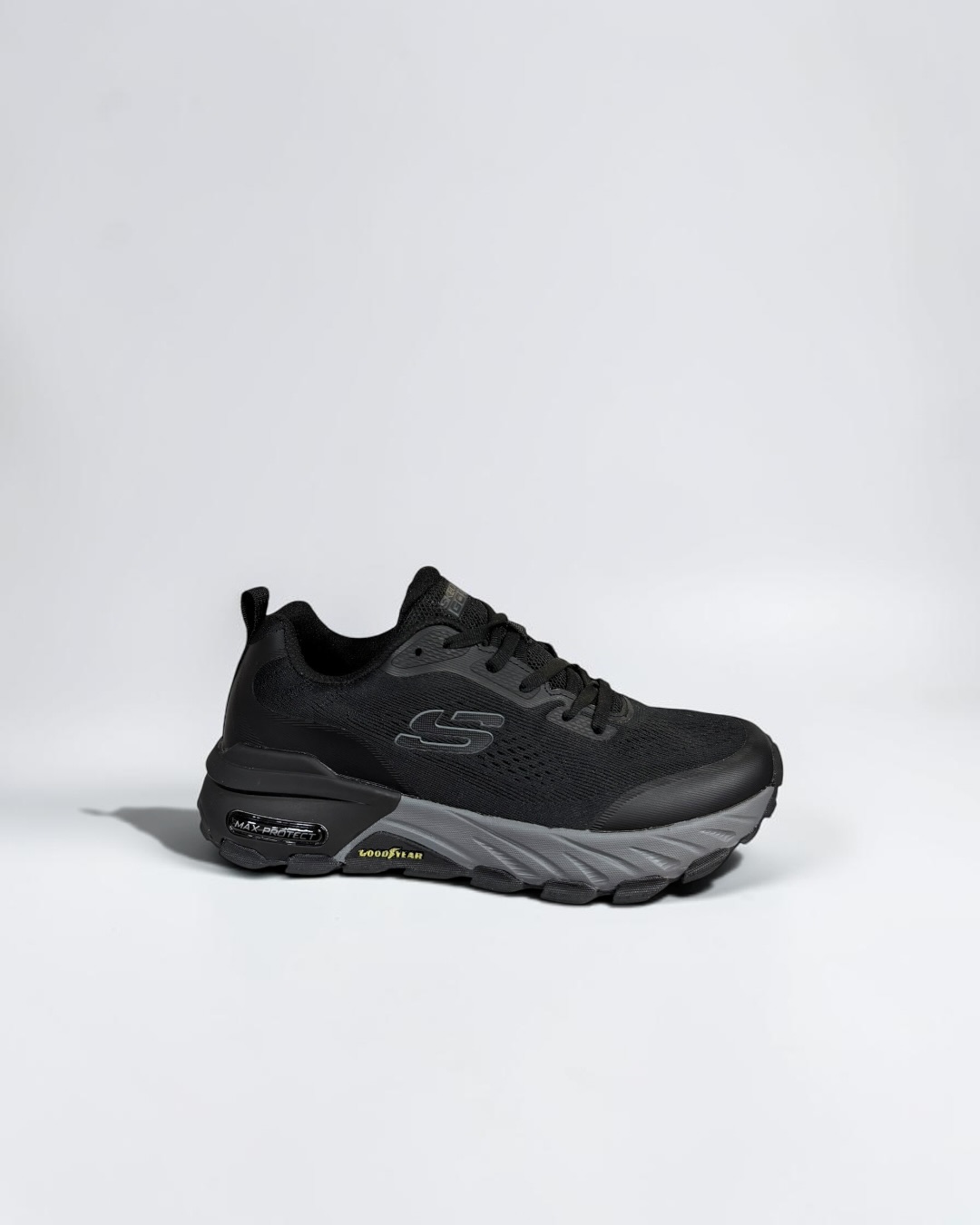 Skechers Max Protect